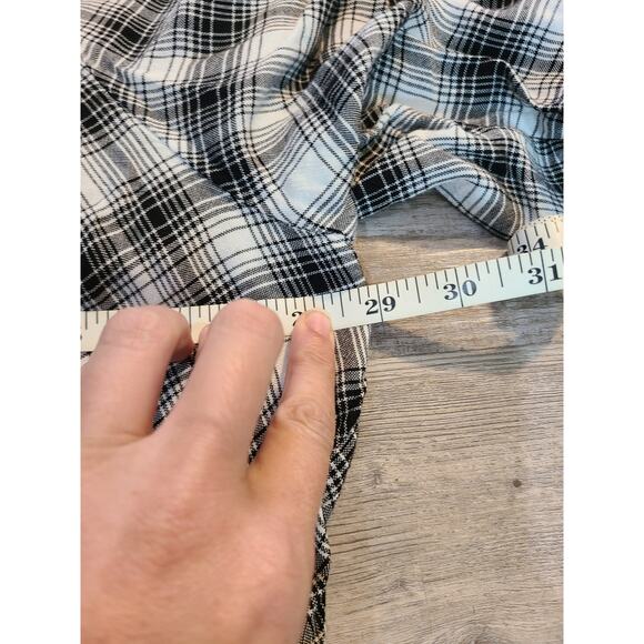 Catherines 3x women's partial button down plaid blouse - Picture 5 of 6